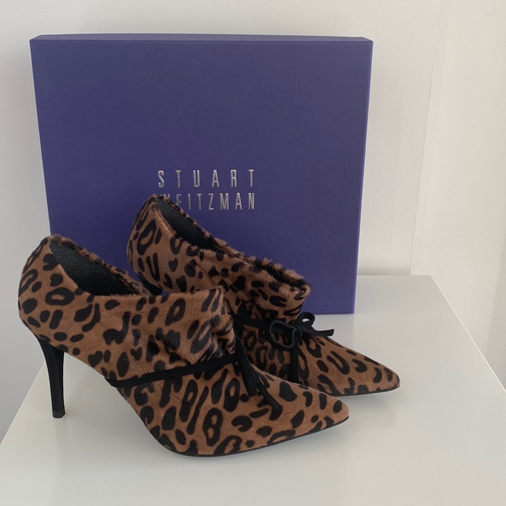 Stuart Weitzman AOK Serval Hair Bootie Size 8